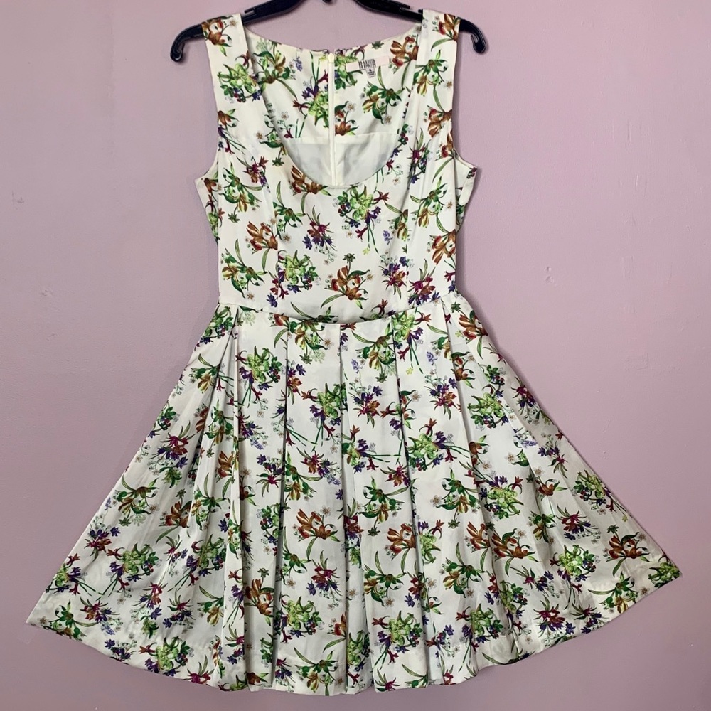 BB Dakota Flower Dress